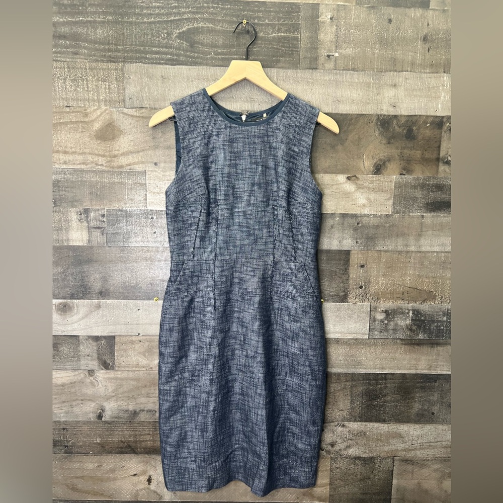 Elie Tahari Women’s Sheath Tweed Dress Sleeveless Zipper Navy Blue